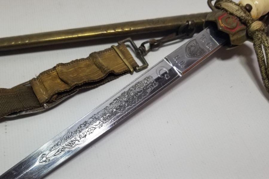 ORİJİNAL KININDA VE FINDIK PÜSKÜLÜYLE HARP OKULU SUBAY MEÇİ