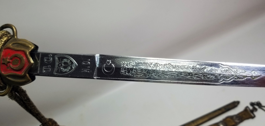 ORİJİNAL KININDA VE FINDIK PÜSKÜLÜYLE HARP OKULU SUBAY MEÇİ