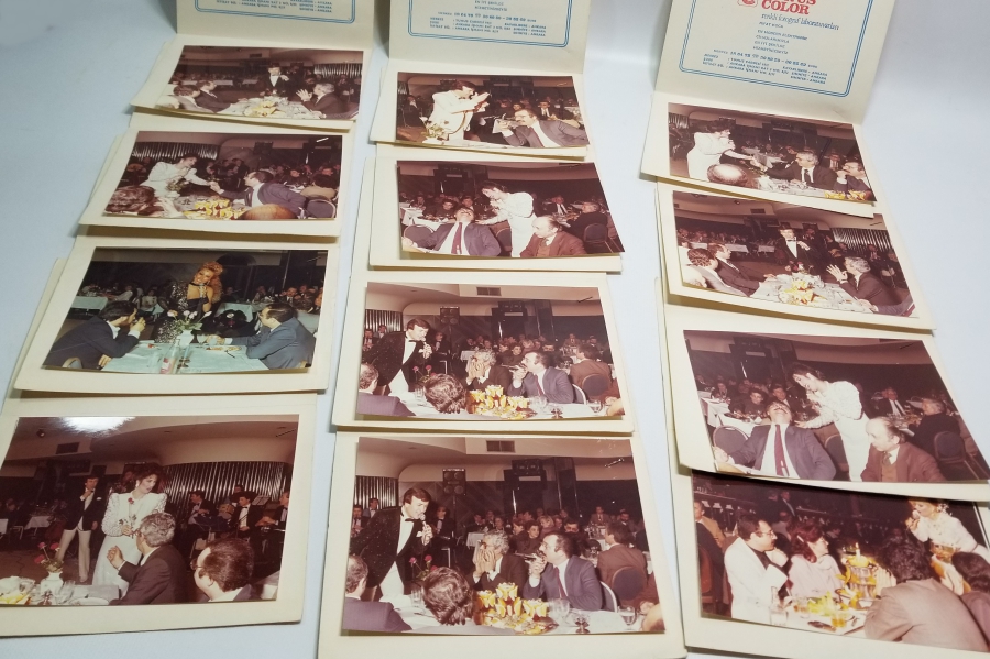ANKARA BÜYÜK SÜRMELİ OTELİ ORİJİNAL ALBÜMÜNDE NÜKHET DURU VE EROL EVGİN KONSER FOTOĞRAFLARI