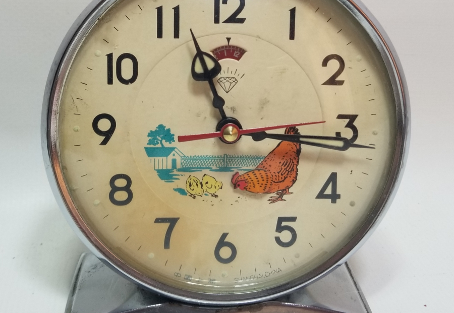 KURMALI ANTİKA NOSTALJİK TAVUKLU SAAT