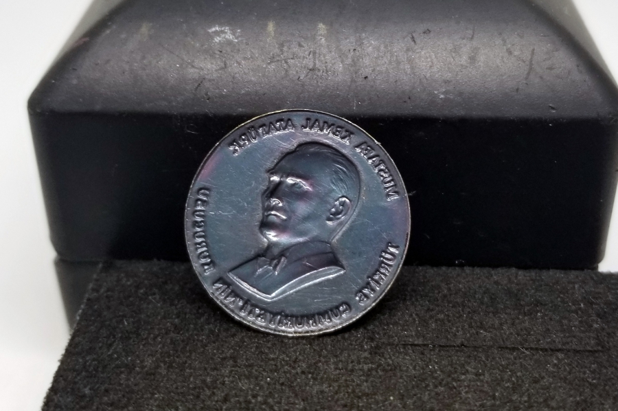 ANTİKA GÜMÜŞ ATATÜRK ROZETİ